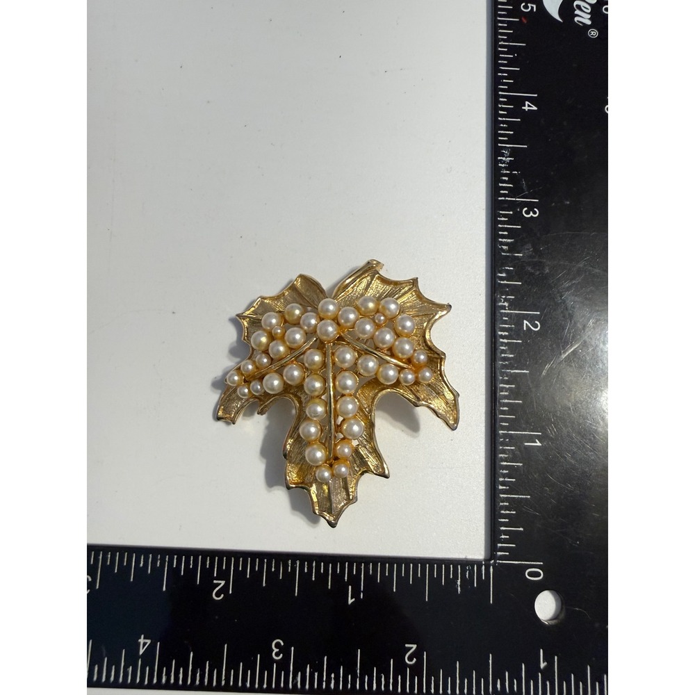 Vintage Gold Tone Faux Pearl Maple Leaf Brooch Pin Textured Mid Century Retro